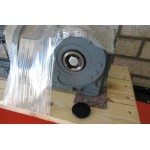 9,7 RPM  0,37 kW Asmaat 40 mm  IE3. UNUSED 